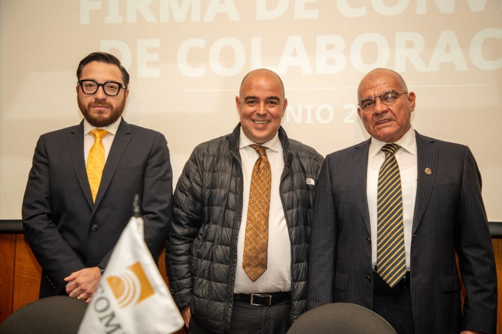Firma del convenio FIFOMI