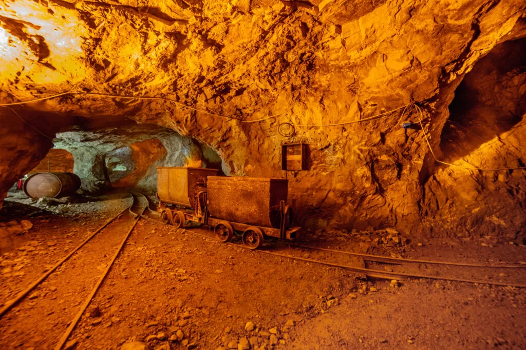 empresas-mineras-el-motor-de-la-industria.alt